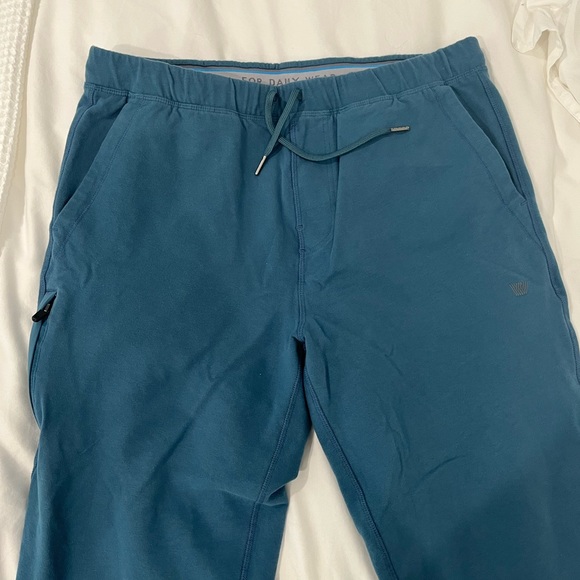 Mack Weldon Ace Sweats - Picture 2 of 4
